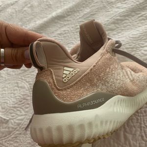 Adidas Sneakers size 8 (run small)